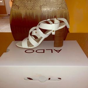 Aldo white 3inch sandal